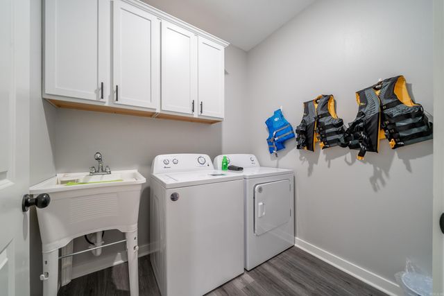 221 Long Beach Drive, Hot Springs, AR 71913