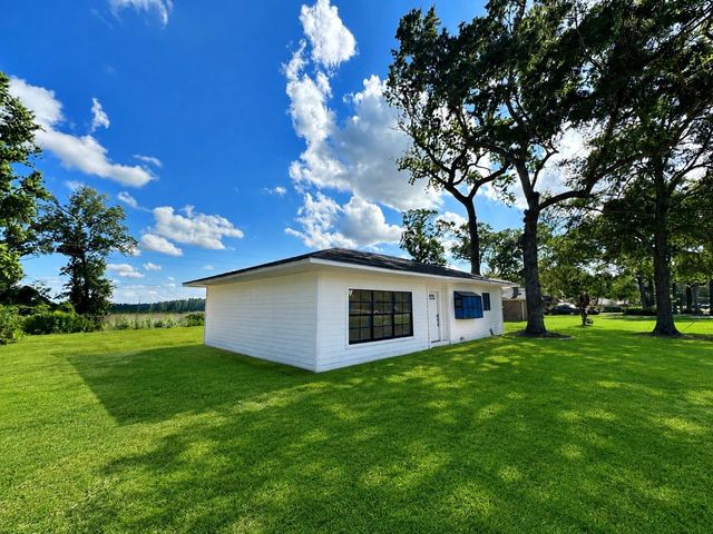 23718 E Webb Road, Porter, TX 77365