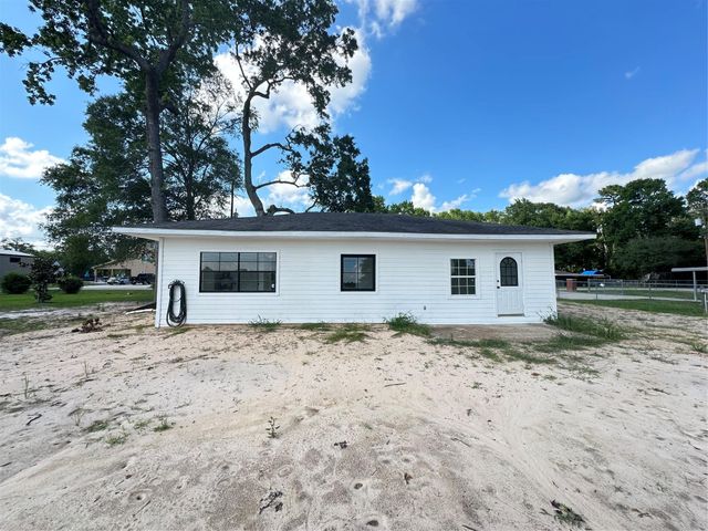 23718 E Webb Road, Porter, TX 77365