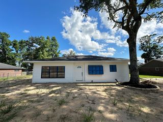 23718 E Webb Road, Porter, TX 77365