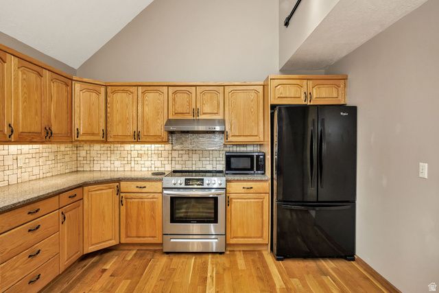 615 E FOXRIDGE DR, Providence, UT 84332