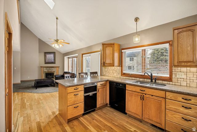 615 E FOXRIDGE DR, Providence, UT 84332