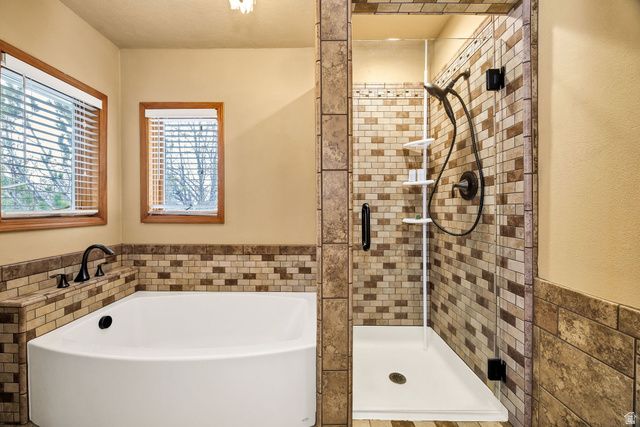 615 E FOXRIDGE DR, Providence, UT 84332