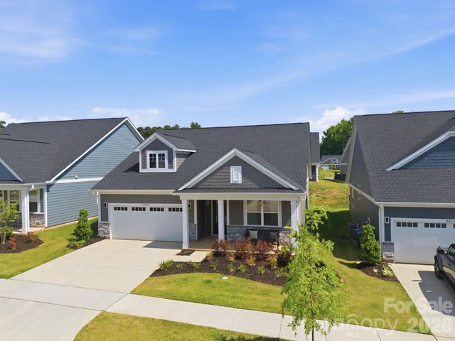 8609 Chagrin Drive, Cornelius, NC 28031