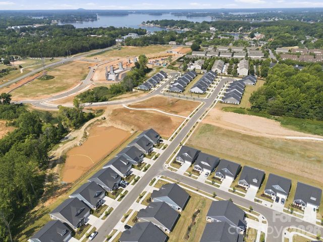 8609 Chagrin Drive, Cornelius, NC 28031