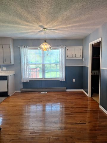 278 Staton Rd, Belvidere, TN 37306