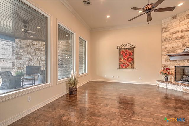 5819 Wooded Creek Cove, Temple, TX 76502