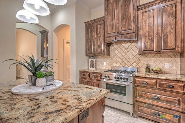 5819 Wooded Creek Cove, Temple, TX 76502