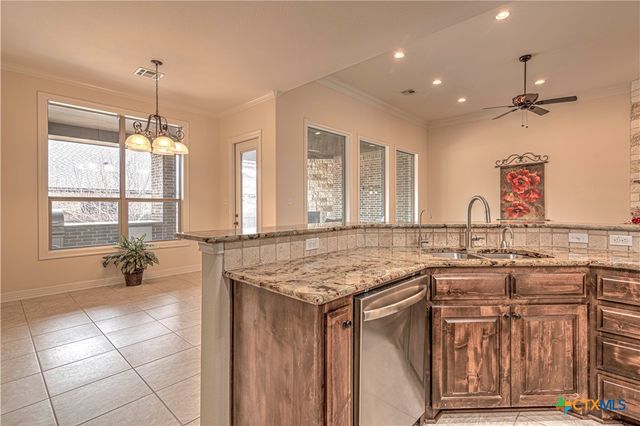 5819 Wooded Creek Cove, Temple, TX 76502