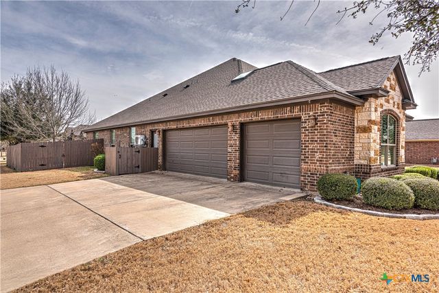 5819 Wooded Creek Cove, Temple, TX 76502