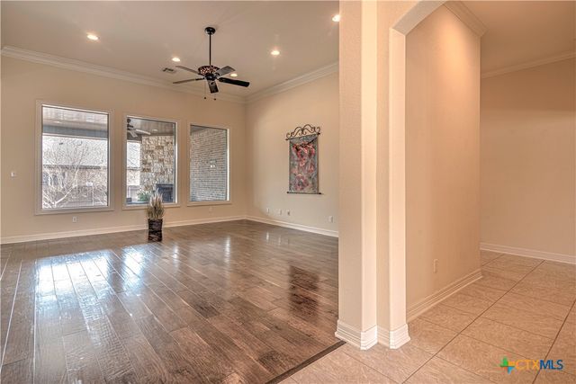 5819 Wooded Creek Cove, Temple, TX 76502