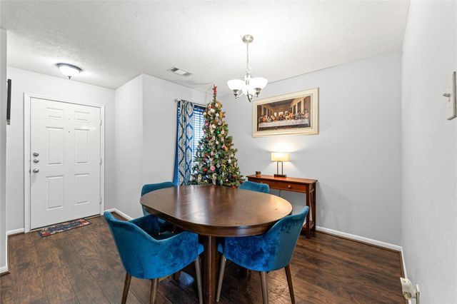 19838 Laurel Trail Drive, Cypress, TX 77433