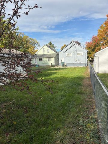 1321 Applewood Avenue, Lincoln Park, MI 48146