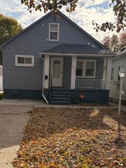 1321 Applewood Avenue, Lincoln Park, MI 48146
