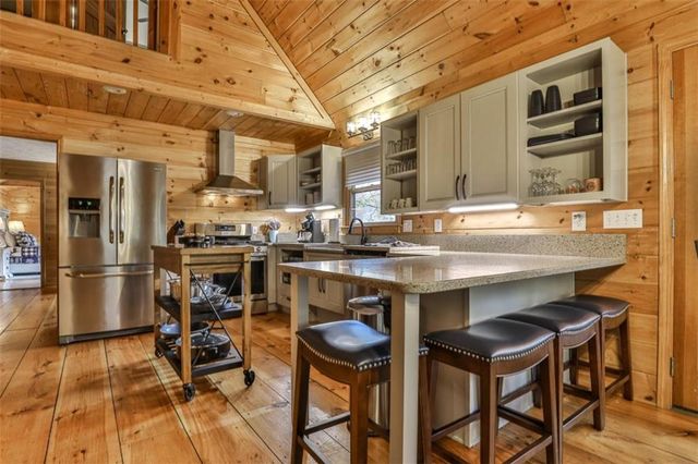 178 Novena Court, Ellijay, GA 30540