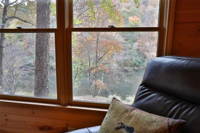 178 Novena Court, Ellijay, GA 30540