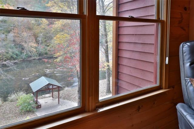 178 Novena Court, Ellijay, GA 30540