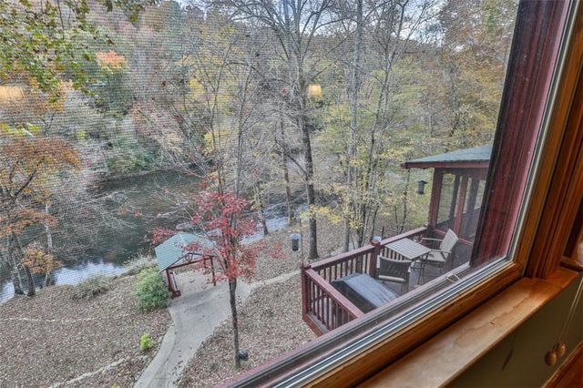 178 Novena Court, Ellijay, GA 30540