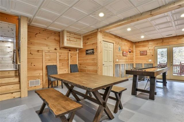 178 Novena Court, Ellijay, GA 30540