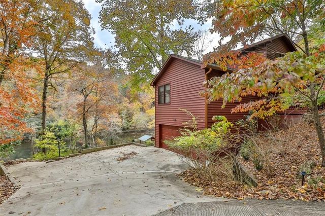 178 Novena Court, Ellijay, GA 30540