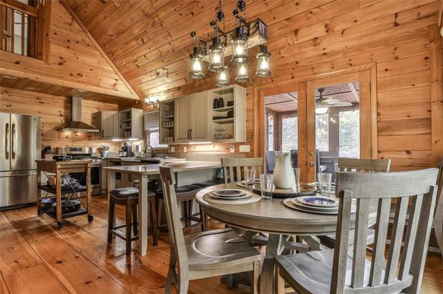 178 Novena Court, Ellijay, GA 30540