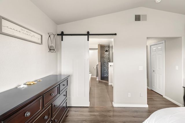 5530 Overlook Ct, Plymouth, CA 95669