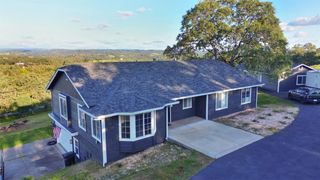 5530 Overlook Ct, Plymouth, CA 95669