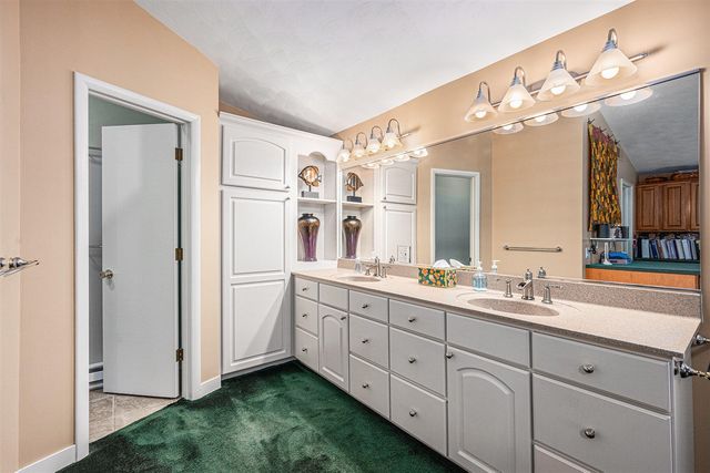 10148 Harris Drive, Portage, MI 49002