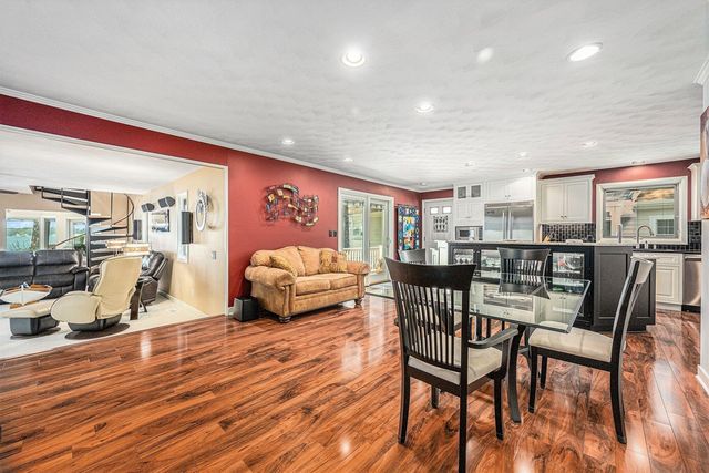 10148 Harris Drive, Portage, MI 49002