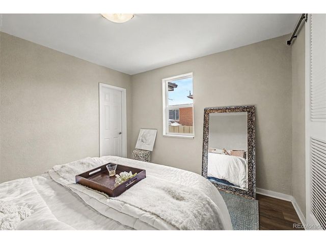 4885 W 11th Ave, Denver, CO 80204