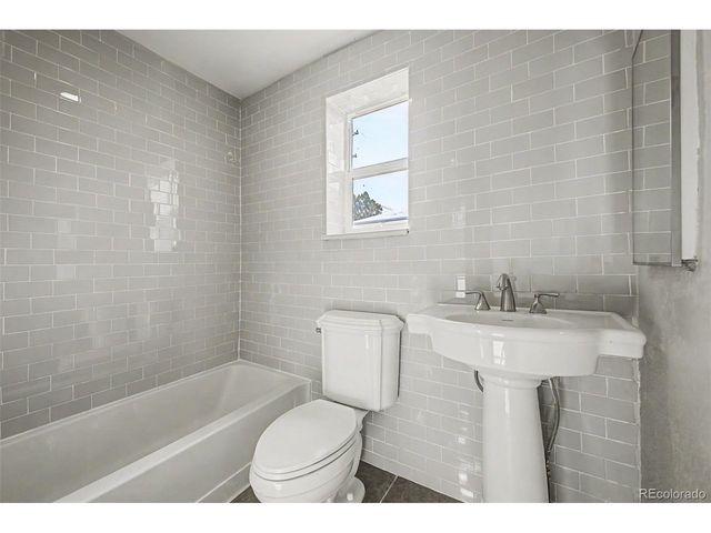 4885 W 11th Ave, Denver, CO 80204