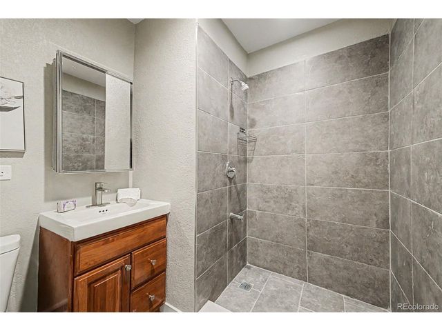 4885 W 11th Ave, Denver, CO 80204