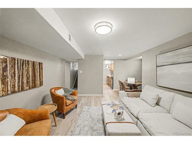 4885 W 11th Ave, Denver, CO 80204