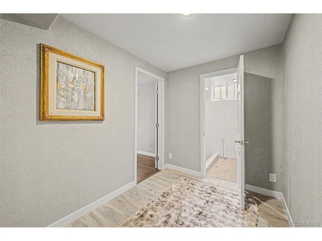 4885 W 11th Ave, Denver, CO 80204