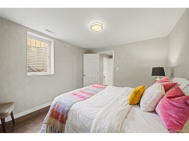 4885 W 11th Ave, Denver, CO 80204