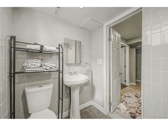 4885 W 11th Ave, Denver, CO 80204