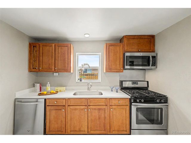 4885 W 11th Ave, Denver, CO 80204