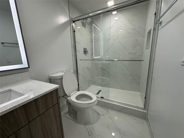 110 SW 12 Street 902, Miami, FL 33130