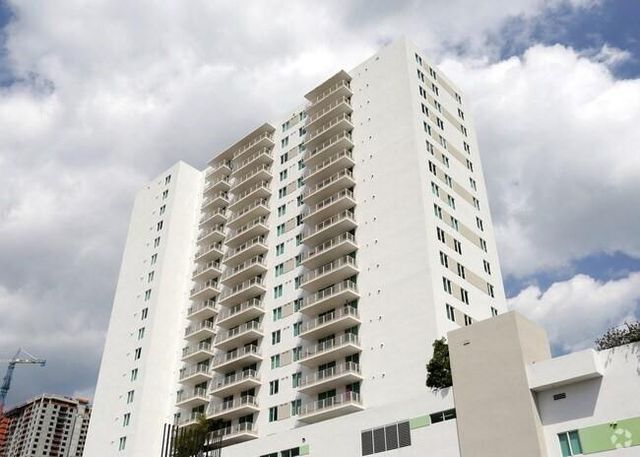 110 SW 12 Street 902, Miami, FL 33130