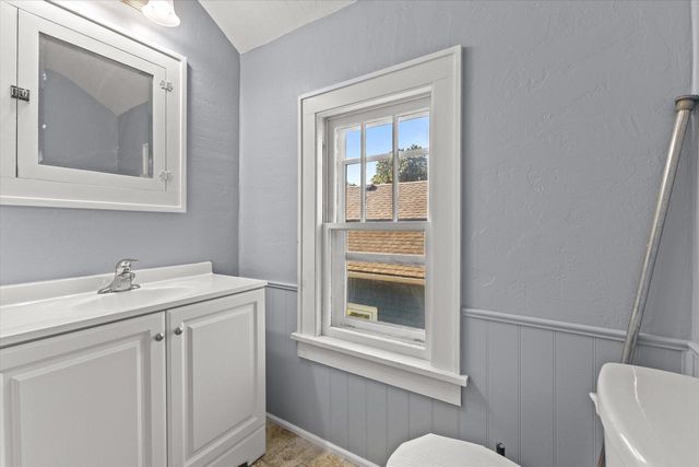 2213 Carlilse AVENUE, Racine, WI 53404