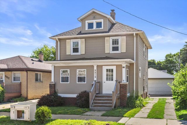 2213 Carlilse AVENUE, Racine, WI 53404