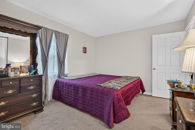 53 KINGSTON WAY, Southampton, NJ 08088