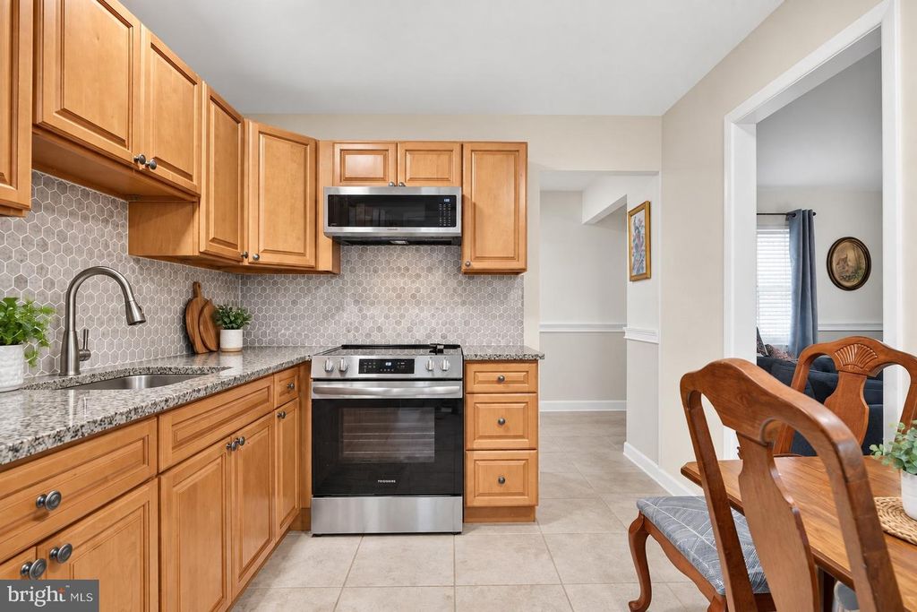 53 KINGSTON WAY, SOUTHAMPTON, NJ 08088 — photo 4
