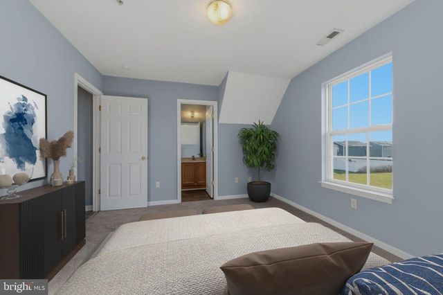 215 N BROWN ST, Fruitland, MD 21826