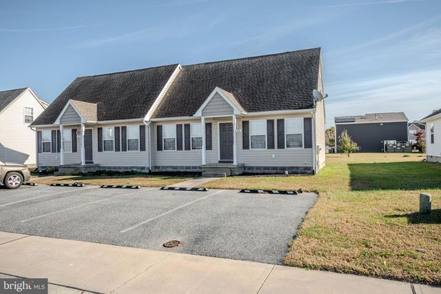 215 N BROWN ST, Fruitland, MD 21826