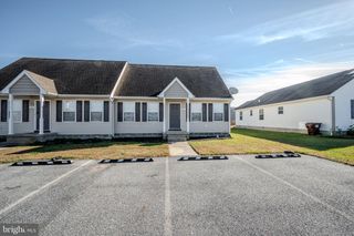 215 N BROWN ST, Fruitland, MD 21826