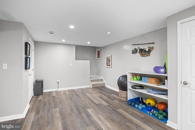 2 ACORN HILL DR, Voorhees, NJ 08043