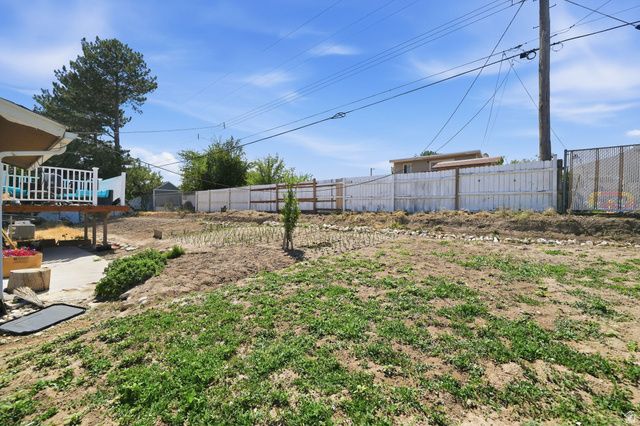 4468 S RED BLOSSOM CIR, West Valley City, UT 84120