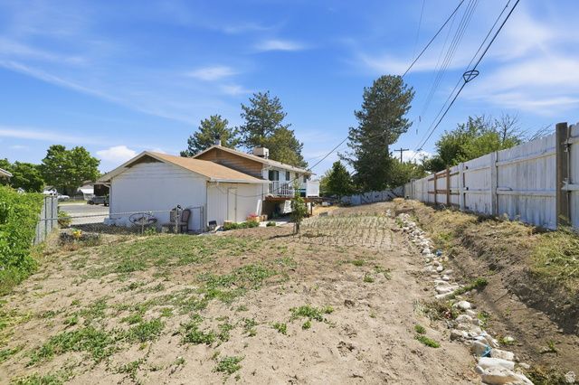 4468 S RED BLOSSOM CIR, West Valley City, UT 84120