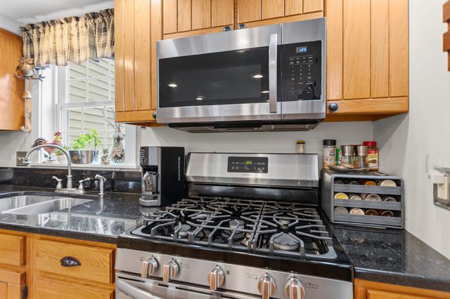72 Hidden Lane, Northfield, NH 03276